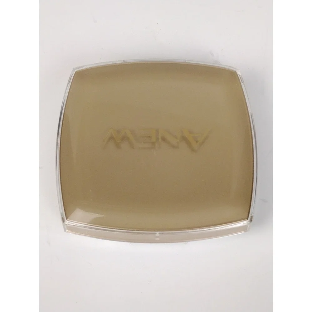 Avon Anew AGE TRANSFORMING Pressed Powder BARE BEIGE E02